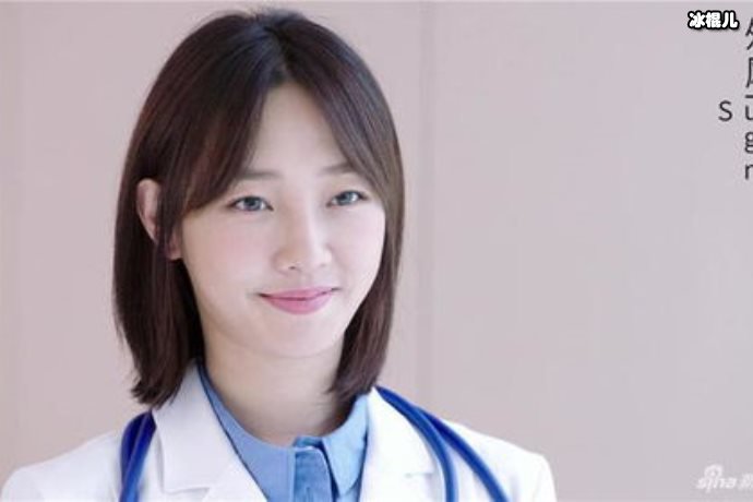 【WPT扑克】白百合近照被指发福那些年清爽干净的姑娘，终是要长大的