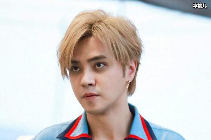 【WPT扑克】网友晒出罗志祥和蝴蝶姐姐早期互动，一个笑容足以说明一切