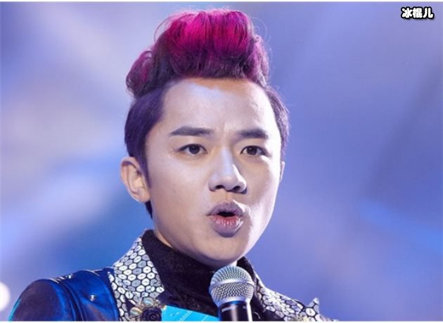 【WPT扑克】王祖蓝和大家分享跳舞视频，一家三口同框动作妖娆多姿