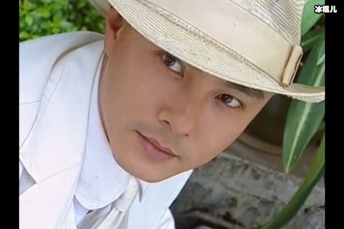 【WPT扑克】张卫健在豪宅吃晚餐照片流露出来，明星之间也有差距