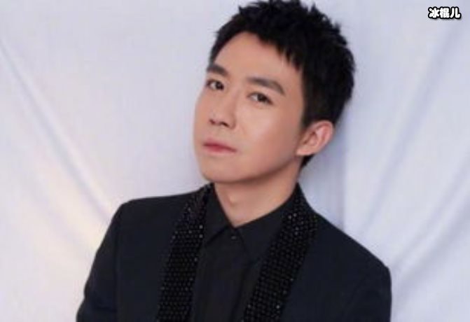 【WPT扑克】俞灏明认真的模样散发着魅力，网友：美食都是大师级水准