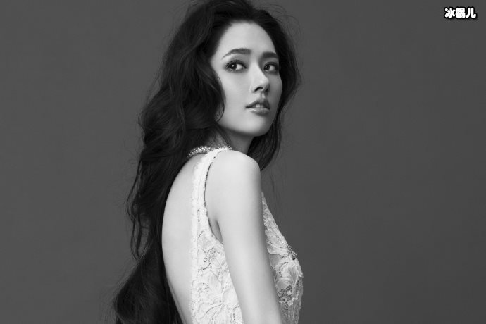 【WPT扑克】向佐郭碧婷终注册结婚，郭碧婷签字成为向家太太网友：怀孕？