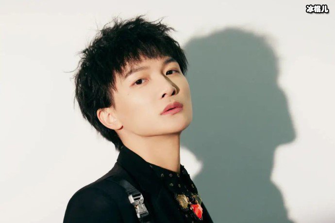 【WPT扑克】周深变身古风少年浅唱一曲《相思》，华晨宇都看呆了