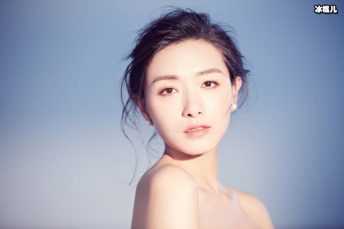 【WPT扑克】再有姐姐翻车？万茜不争不抢人设崩塌主持人提问令万茜陷入尴尬