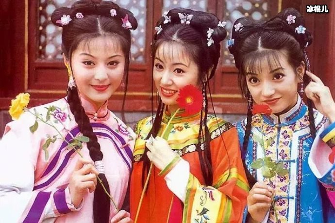 【WPT扑克】毁童年记忆曾出演还珠塞娅公主一角被熟知，如今晒近照撞脸蔡明