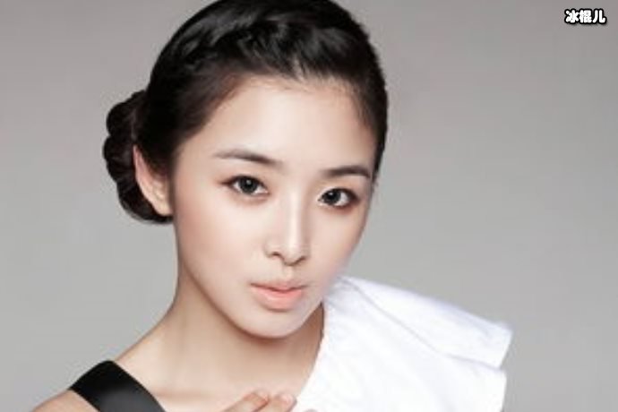 【WPT扑克】张含韵终于火了，造型甜美一口戏腔秒杀众人