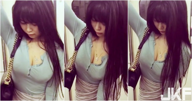 【WPT扑克】搭捷運拍到「爆乳正妹」打瞌睡！釦子蹦開「深溝外露」！好想再靠近一點啊！