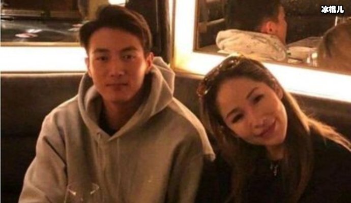 【WPT扑克】萧亚轩深夜突发诡异视频，与小男友相恋后天后这是怎么了？