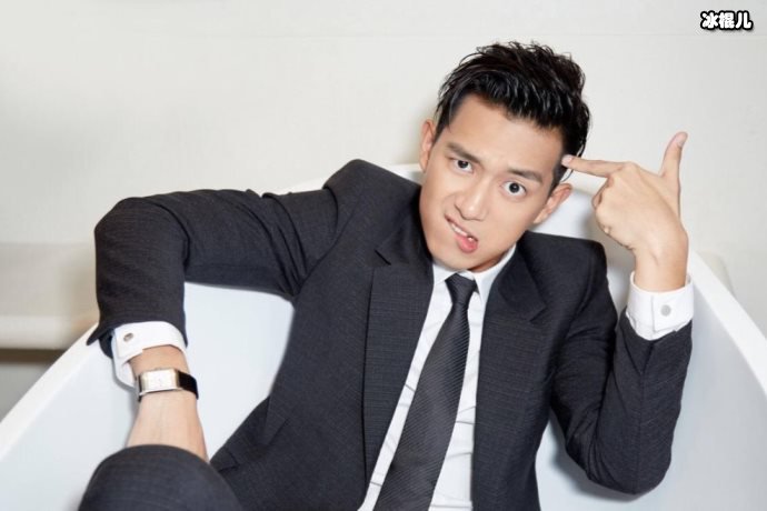 【WPT扑克】李现喊话跟拍者适可而止，无奈发文明星还能有一点隐私吗？