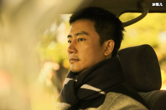 【WPT扑克】黄轩素人女友正面曝光，粉丝接机对正脸拍不停长相温柔很甜美