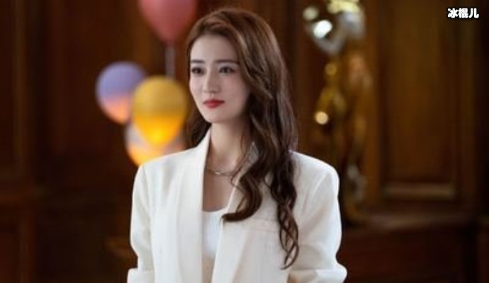 【WPT扑克】徐璐经纪人多生气，发两条动态怒撕胡冰卿，这是真的啪啪扇脸