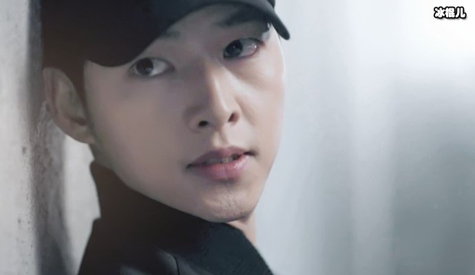 【WPT扑克】宋仲基首拍画报，预告被另类解读