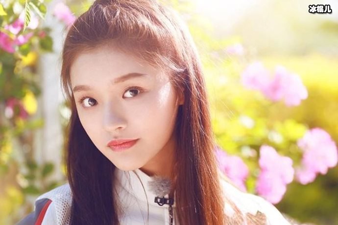 【WPT扑克】林允节目中实陲“猪猪女孩”一枚，狂喝奶茶是按斤算的