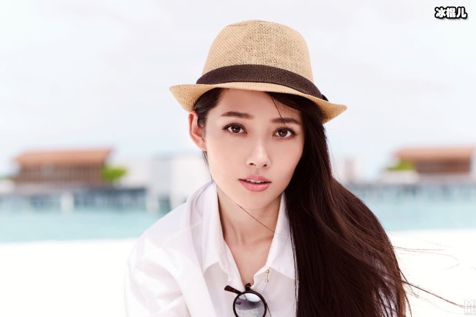 【WPT扑克】郭碧婷与向佐的婚姻，明明是三人行向佐却似乎是一个透明人