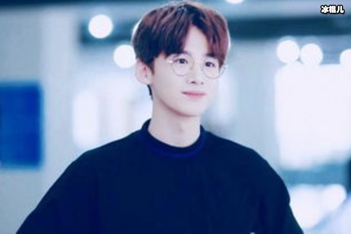 【WPT扑克】现实版乌龙闹剧白敬亭粉丝送错信，张雨剑表示很受伤