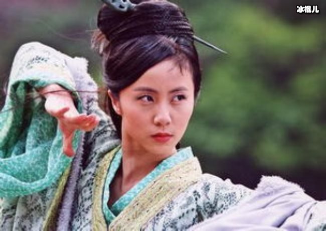 【WPT扑克】孙莉为多妹补过生日，追加生日惊喜多妹一脸甜蜜