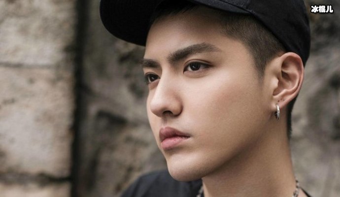 【WPT扑克】吴亦凡杭州粉丝见面会取消之前票价暴跌，引发网友争议