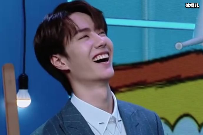 【WPT扑克】杨丽萍做客《天天向上》，滇池之上举办家宴与汪涵追忆学舞故事