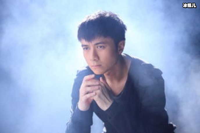 【WPT扑克】古巨基中年喜得爱子看清评论区好友送祝福列表，人缘让人羡慕