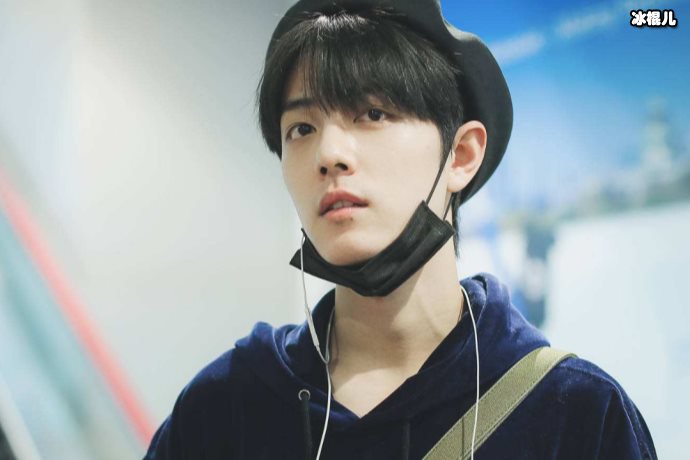 【WPT扑克】肖战《青春》镜头被删，网友自称幕后人员向大家透露真相