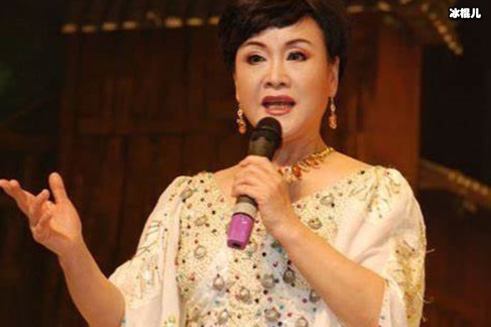 【WPT扑克】李谷一与老公生前合照曝光，夫妻俩状态各有千秋