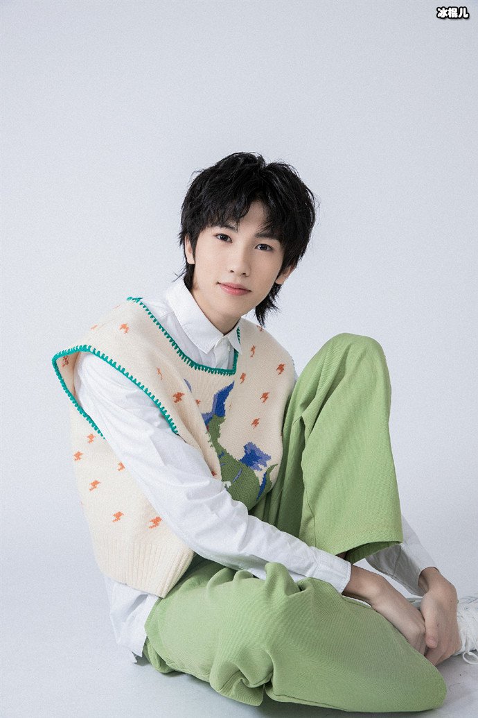 【WPT扑克】林墨为什么退出tf家族？他为什么在记者会意外摔倒？