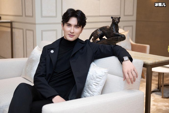 【WPT扑克】他曾做过快递员？被杨幂相中领着出道，如今成为知名演员