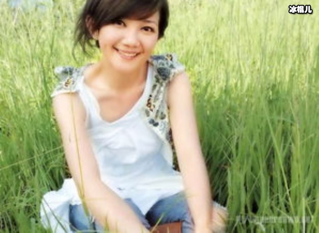 【WPT扑克】梁静茹和前夫有复婚想法？共同出席儿子毕业典礼跪地为父子拍照