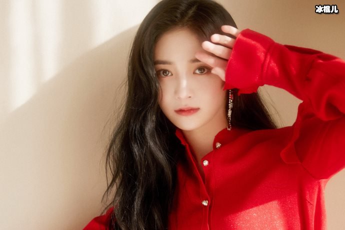 【WPT扑克】周洁琼跳琵琶舞不算惊艳。她的造型像葫芦娃里的蛇精