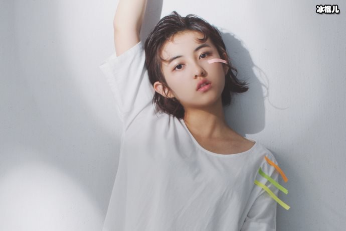 【WPT扑克】张子枫瞬间变高全凭一条裤子，穿搭能力可见一斑