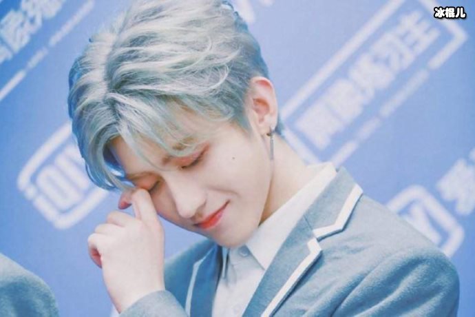 【WPT扑克】重新出现在大众面前的蔡徐坤，早已不再是当初众人群嘲的对象