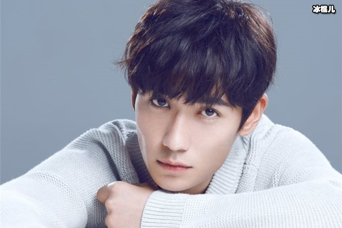 【WPT扑克】朱一龙拍戏挫伤膝盖坚持演戏，却一直被网友造谣已婚