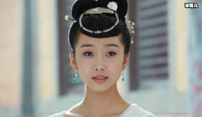 【WPT扑克】宣璐现身机场五官精致古典优雅，网友纷纷表示羡慕