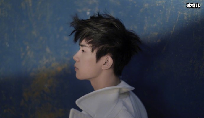 【WPT扑克】易烊千玺又接下了新代言，官博宣布以后粉丝们沸腾了