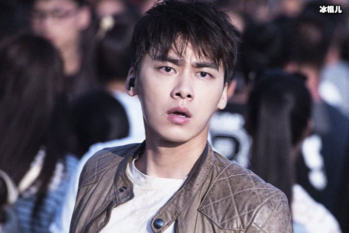 【WPT扑克】李易峰生日直播透露追选秀节目，直言夸虞书欣很可爱