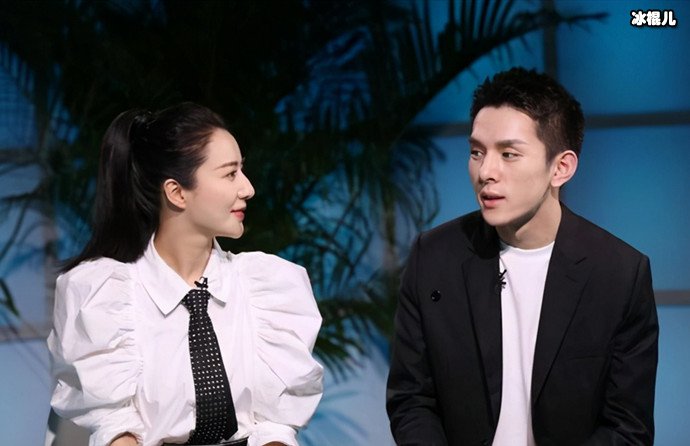 【WPT扑克】薇娅跟李佳琦罕见同框，网友笑侃：只有他可以要求这两人同框！