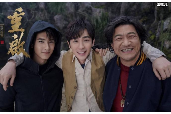 【WPT扑克】王俊凯生日直播庆生为新戏脸庞瘦脱相，一旁助理因心疼红了眼眶