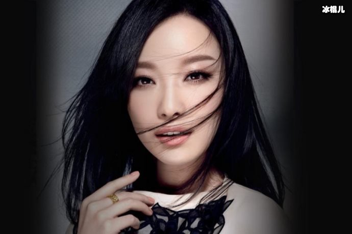 【WPT扑克】机场被代拍撞倒没有道歉反被威胁，倪妮却忍气吞声说没关系