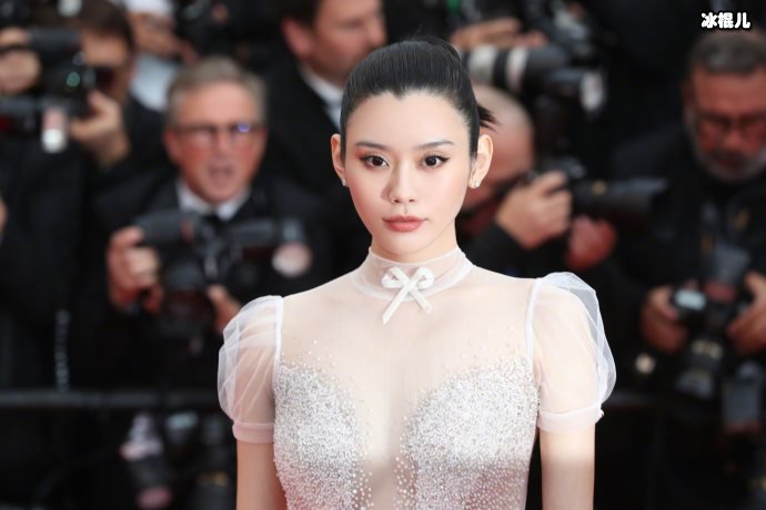 【WPT扑克】奚梦瑶被何超莲暗讽后续！出门低调不带保镖却带着大口罩