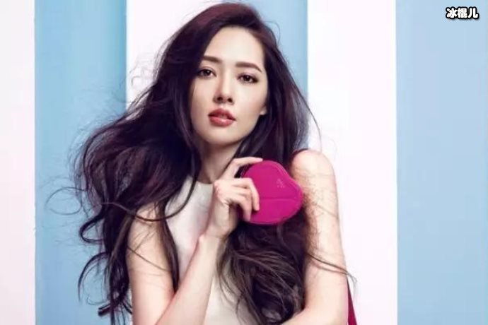 【WPT扑克】郭碧婷与网友分享新发型，向佐马上在评论里互动甜蜜