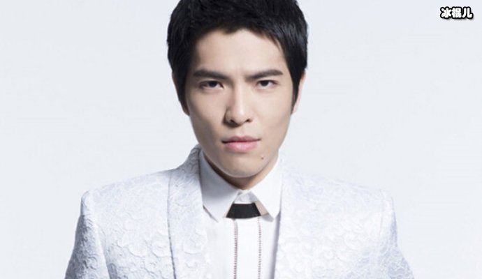 【WPT扑克】萧敬腾默默承认恋情，经纪人在台下注视着他，羡慕