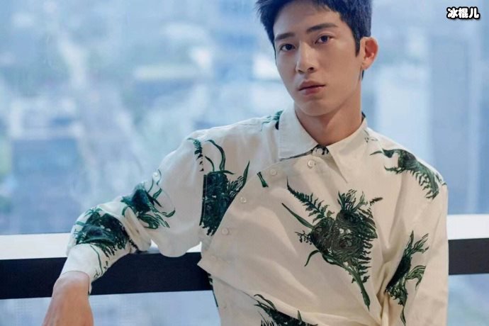 【WPT扑克】井柏然吸烟上热搜而画风突变众人夸赞，他的隐藏技能还有多少