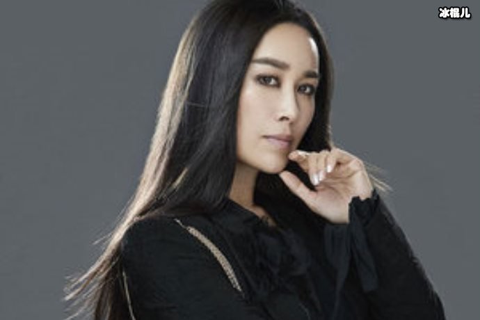 【WPT扑克】相信未来义演第三场开唱，那英边唱《默》边做仰卧起坐获好评