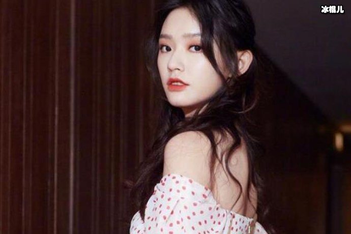 【WPT扑克】林允亲自下厨制作红烧肉，素颜出镜要和网友切磋厨艺