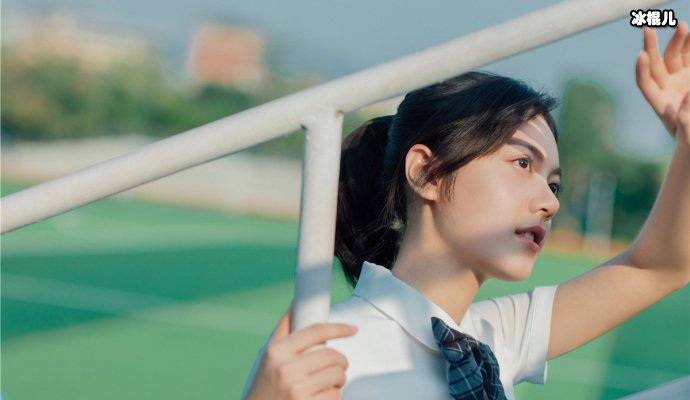 【WPT扑克】赵今麦跑马拉松流汗，卸妆后暴露素颜让人十分羡慕