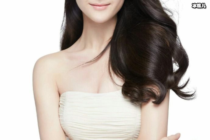 【WPT扑克】热巴直播被骚扰，谁注意到身边主持人反应？