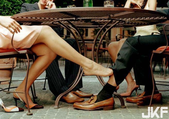 【WPT扑克】容易和已婚同事外遇的女生　難道太性感也是一種罪嗎？