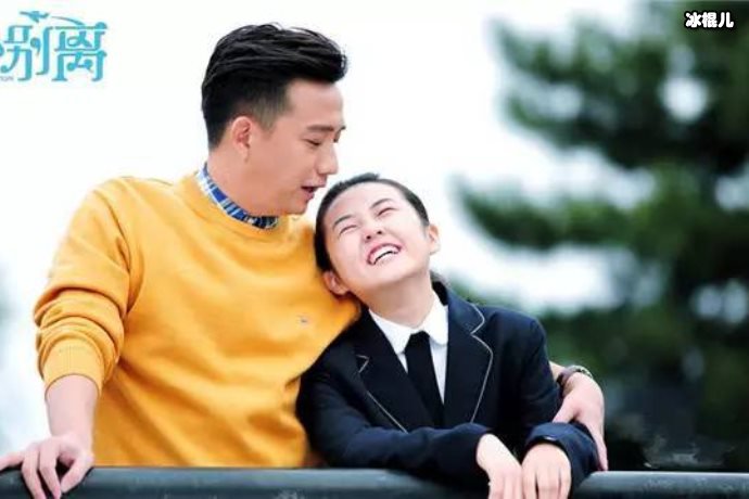 【WPT扑克】黄磊小女儿颜值惊人，碎花裙上身机灵可爱