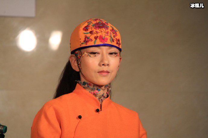 【WPT扑克】杨丽萍女徒弟与女友办婚礼！现场誓词让人感动父母态度令人起敬