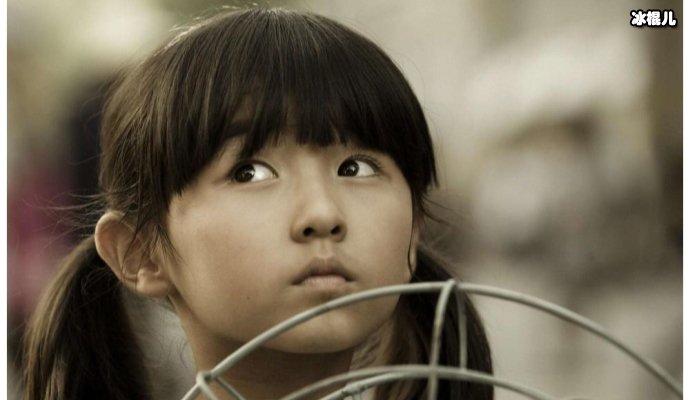 【WPT扑克】张子枫和张婧仪扛香蕉，那么长的路她们是怎么扛回去的